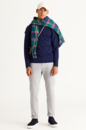 Erkek Lacivert Standart Fit Normal Kesim Yarım Balıkçı Yaka Triko Kazak