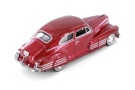 Vardem73266Ac 1:24 1948 Chevy Aerosedan Fleetle