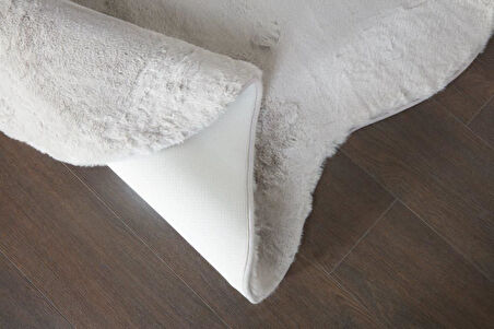 GÜMÜŞSUYU DECO SOFT 15314 POST HALI BEYAZ