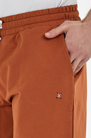 Erkek Golf Nakışlı 2 İplik Şort Taba