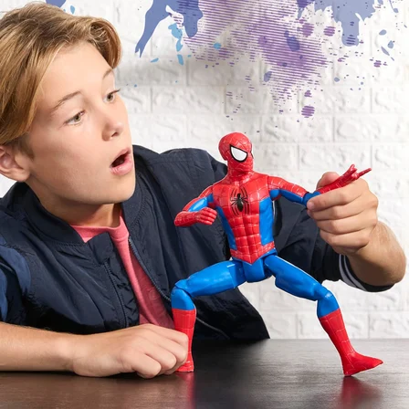 Spider-Man Titan Serisi Aksiyon Figürü