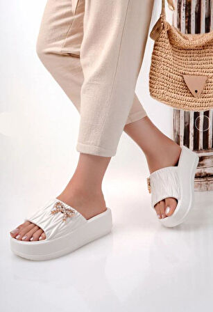 Akınalbella E462.Z.0001 Kadın Terlik