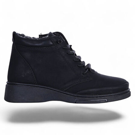 Estelle 770 Zümrüt Siyah Kadın İçi Kürklü Düz Bot