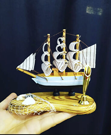 El Yapımı Ahşap Yelkenli Kalemlik 14CM Ofis Hediyesi