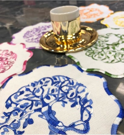 Multicolor 6'lı Kokteyl Kahve Sunum Peçetesi, Maraş İşi Sırma Nakış İşlemeli, Gardenya Sunumluk