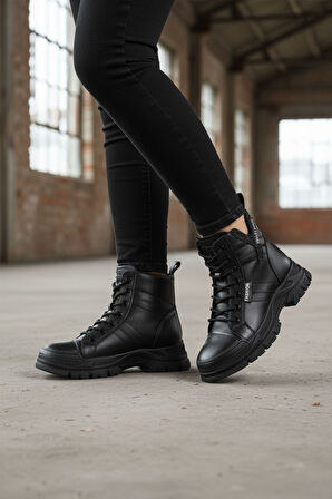 Siyah İçi Polarlı Kaymaz Taban Kadın Bot 24K310-14 Z