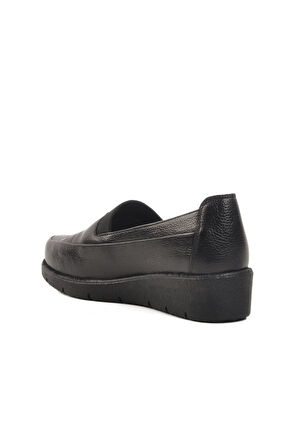 Siyah Hakiki Deri Kadın Günlük Ayakkabı BB0110 Z
