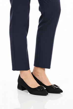 Siyah Kadın Hafif Kısa Topuklu Ayakkabı 451133 Z