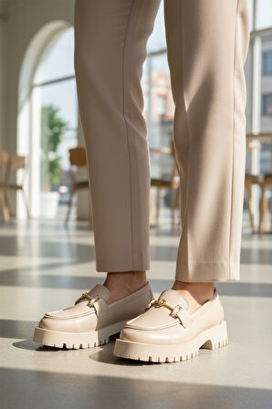 Bej Cilt Kalın Taban Kadın Casual Ayakkabı 547825 Z