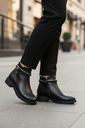 Siyah Cilt Fermuarlı Kaymaz Bot 325126 Z