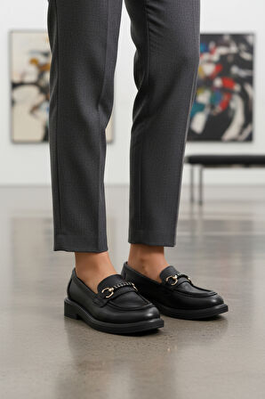 Siyah Cilt Kadın Casual Ayakkabı 572441 Z