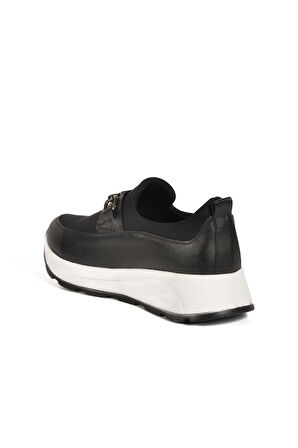 Siyah Beyaz Hafif Bağcıksız Kadın Casual Ayakkabı 1705 Z