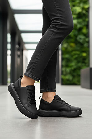 Siyah Kalın Taban Bağcıklı Unisex Spor Ayakkabı OZ-03 Z