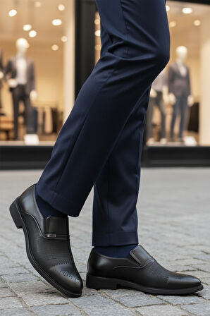 Siyah Hakiki Deri Kaymaz Taban Erkek Klasik Ayakkabı 380 M