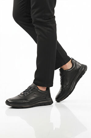 Siyah Hakiki Deri Bağcıklı Erkek Sneaker 152-22336 M