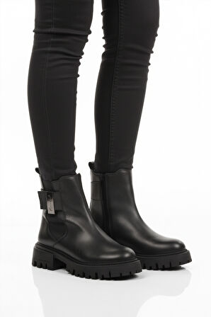 Siyah Hakiki Deri İçi Polarlı Kaymaz Kadın Bot 23783-1 Z