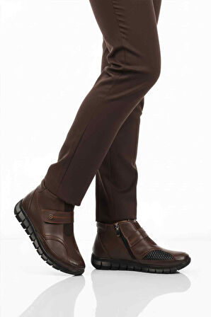 Kahve Hakiki Deri İçi Polarlı Cırtlı Fermuarlı Kaymaz Kadın Bot 3609 Z