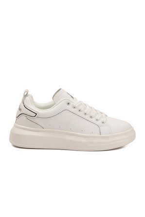 Beyaz Bağcıklı Erkek Sneaker BNI-12081 M