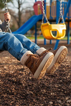 Taba İçi Polarlı Kaymaz Kız Çocuk Bot Selis F