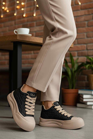 Siyah Bağcıklı Kaymaz Taban Kadın Sneaker Bot 25K426-1 Z