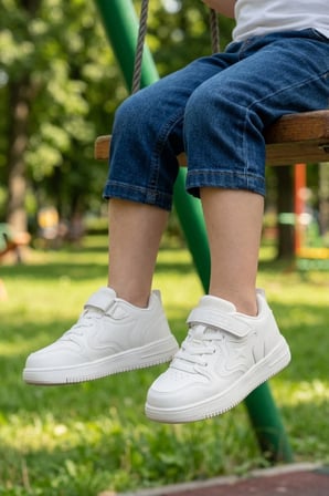 GENİŞ KALIP Beyaz Cırtlı Hafif Unisex Çocuk Spor Ayakkabı Eldon P
