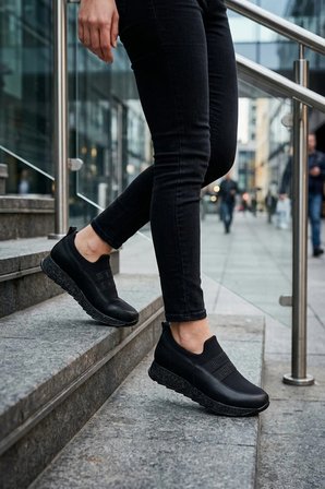 Siyah Kadın Hafif Casual Ayakkabı SC510 Z