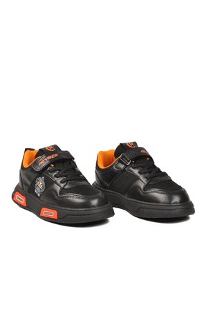 Siyah-Turuncu Cırtlı Fileli Hafif Unisex Çocuk Spor Ayakkabı 026 F