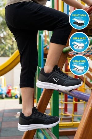 Siyah-Beyaz Geniş Kalıp Fileli Hafif Erkek Çocuk Spor Ayakkabı Grape F