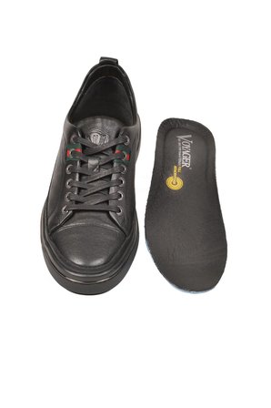 Siyah Hakiki Deri Erkek Sneaker Memory Taban Casual Ayakkabı M665 M