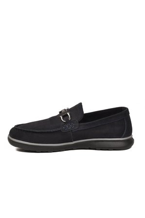 Lacivert Nubuk Hakiki Deri Hafızalı Rahat Tabanlı Şık Erkek Casual Ayakkabı Loafer Sensitive M762 M