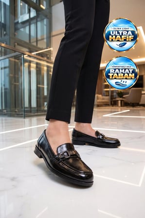 Tokalı Şık Rahat Loafer Ayakkabı Kadın Siyah Parlak Klasik Casual Ayakkabı PC-56058
