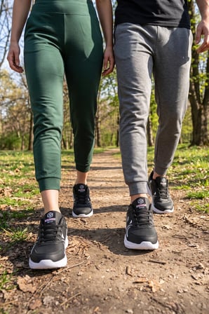 Bağcıklı Hafif Rahat Siyah-Beyaz Unisex Yürüyüş ve Spor Ayakkabı Sneaker 2032 G