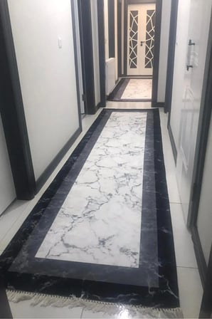 Yolluk Halı – Kaymaz Tabanlı, Yıkanabilir, Yumuşak Dokulu, Şık ve Dayanıklı Tasarım (snop y