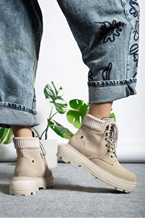 Tarzbu Süet Combat Kadın Bot, Krem Renk, Yüksek Taban, Bağcıklı, Günlük Giyim, Ayak Bileği Boyu, Spor Stil, TarzZN05