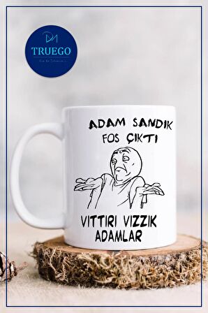 Baskılı Kupa Bardak Seramik Mug - Adam Sandık Fos Çıktı Vıttırı Vızzık Adamlar