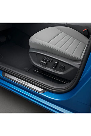 Nissan QUASHQAI Krom Kapı Eşiği 4 Parça Paslanmaz Çelik ABS Çerçeve