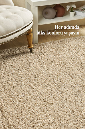 Modern Desenli Salon Halısı Bej Halı Peluş Halı Yıkanabilir Post Halı Kaymaz Taban Halı