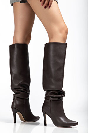 SYT-2003 Kahve Körüklü İnce Topuklu Günlük Kadın Çizme