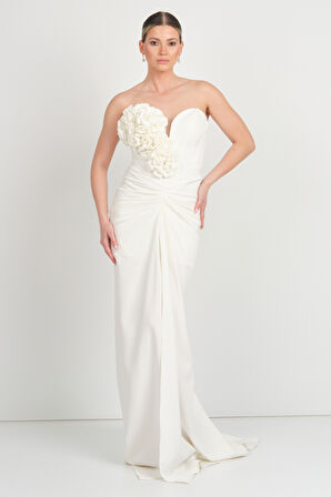 Renk Kadın Kalp Yaka Önden Derin Yurtmaçlı Uzun Abiye Elbise 5262 Krem