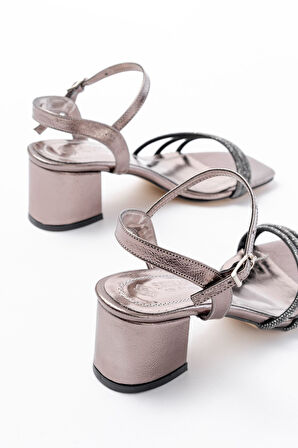 S-889  Platin 3 Bantlı Topuklu Kadın Ayakkabı