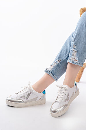 SV-01 Beyaz Garni Bağcıklı Kadın Spor Ayakkabı