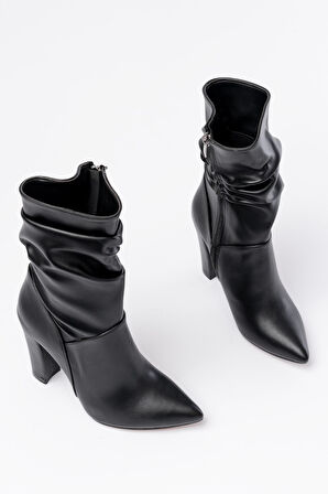 VRT-4815 Siyah Yüksek Kalın Topuklu Körüklü Fermuarlı Kadın Bot