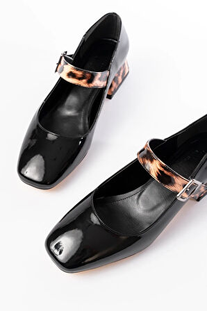 ST-006 Siyah Leopar Rugan Günlük 4 cm Topuklu  Ayakkabı