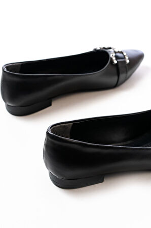 İNF-133 Siyah Taşlı Tokalı Günlük Kadın Babet