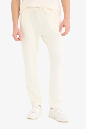 DeFacto Regular Fit Eşofman Altı Beli Bağcıklı Cep Detaylı Düz Paça D9701AX25SPER223