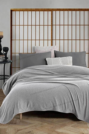 Tek Kişilik Klimalı Dört Mevsim Açık Gri Pike Yatak Örtüsü 160*230 cm