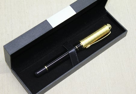 Kutulu Tekli Tükenmez Kalem Model 17