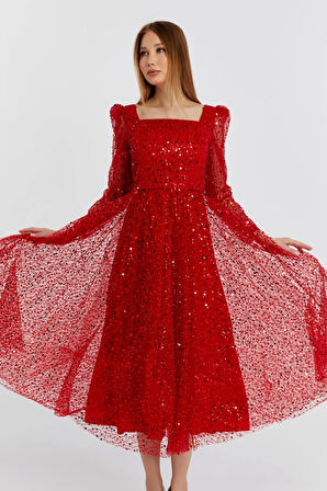  Kadın Kare Yaka Tül Kumaş Üzerine Inci Boncuklu Tül Şık Ve Zarif Abiye Elbise