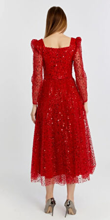  Kadın Kare Yaka Tül Kumaş Üzerine Inci Boncuklu Tül Şık Ve Zarif Abiye Elbise