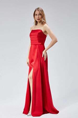 Kadın Abiye Ve Mezuniyet Elbise Taşlı Drape Detaylı Yırtmaçlı Straplez Saten Abiye Elbise